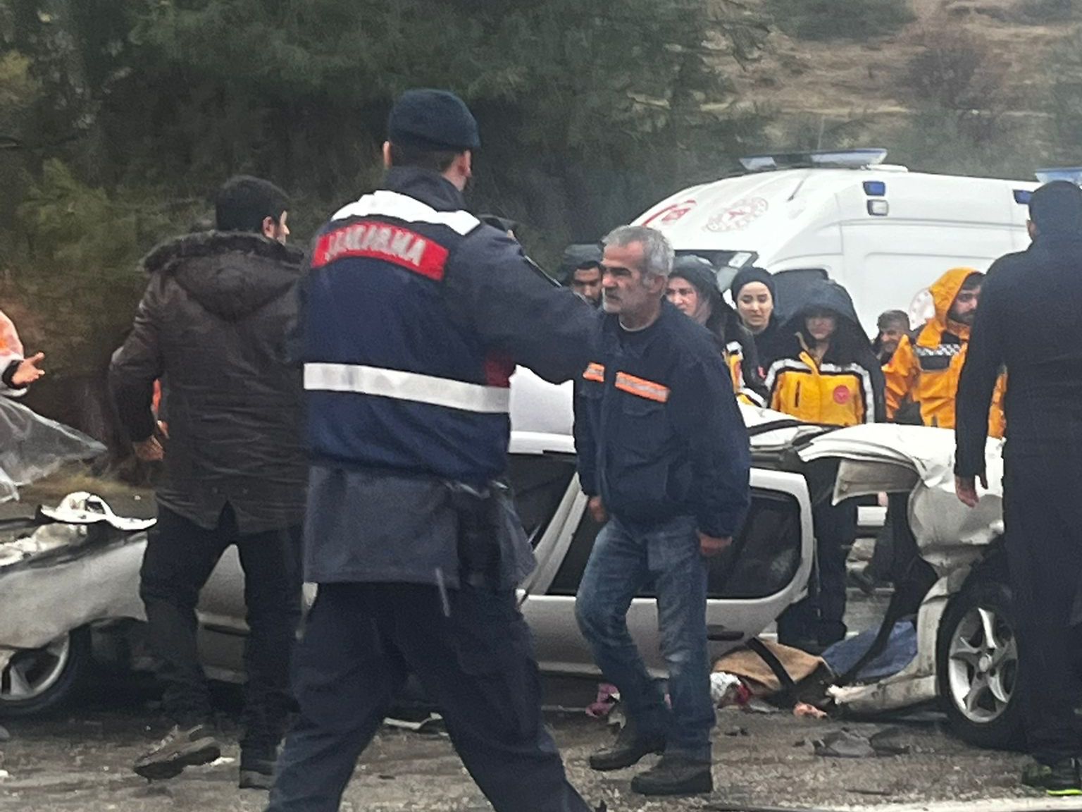 A D I Y A M A N D A Y O L C U O T O B U S U I L E O T O M O B I L C 1111069 329796