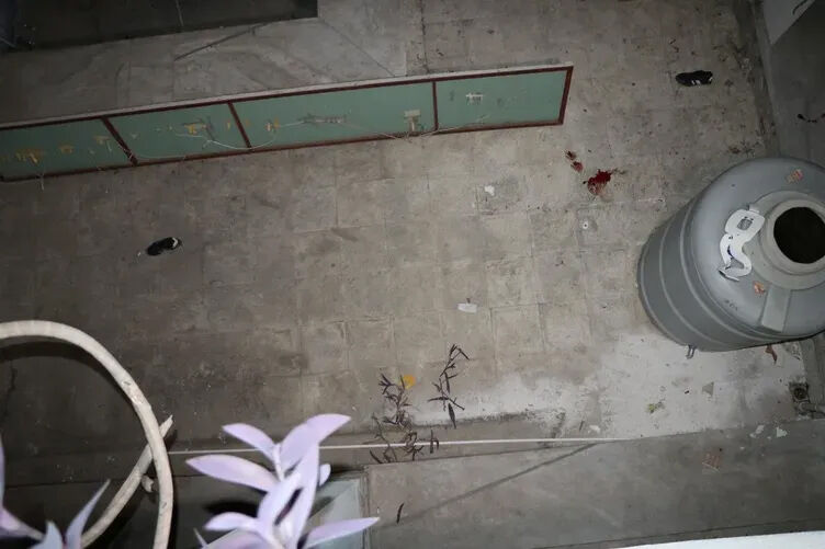 241124421