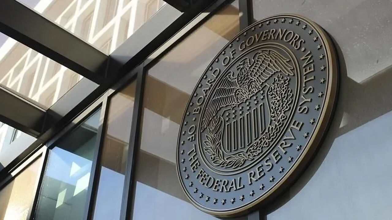 Fed’de faiz rüzgarı tersine mi dönecek?
