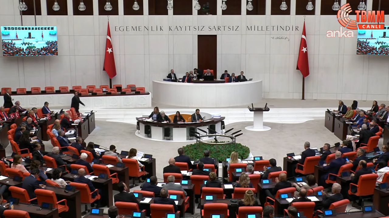Fon kanunu teklifi TBMM'den geçti