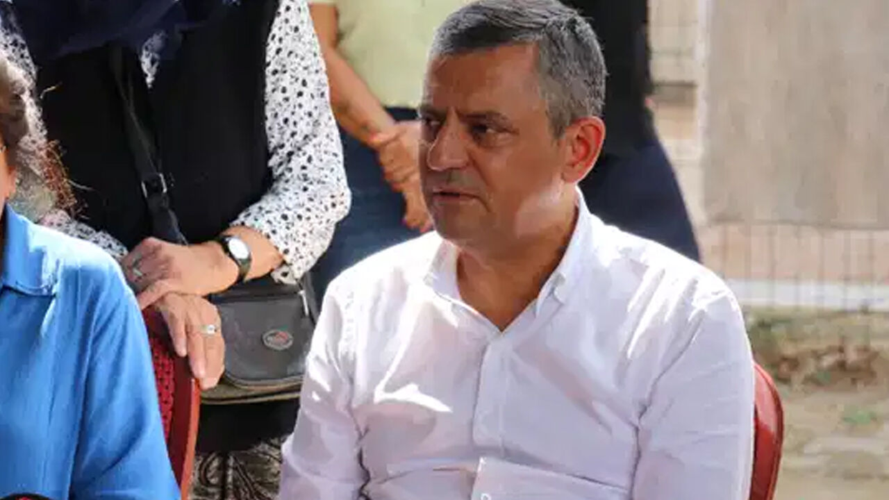 Özgür Özel-227
