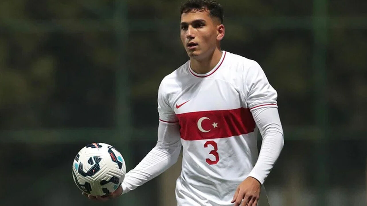 Umut Erdem214421