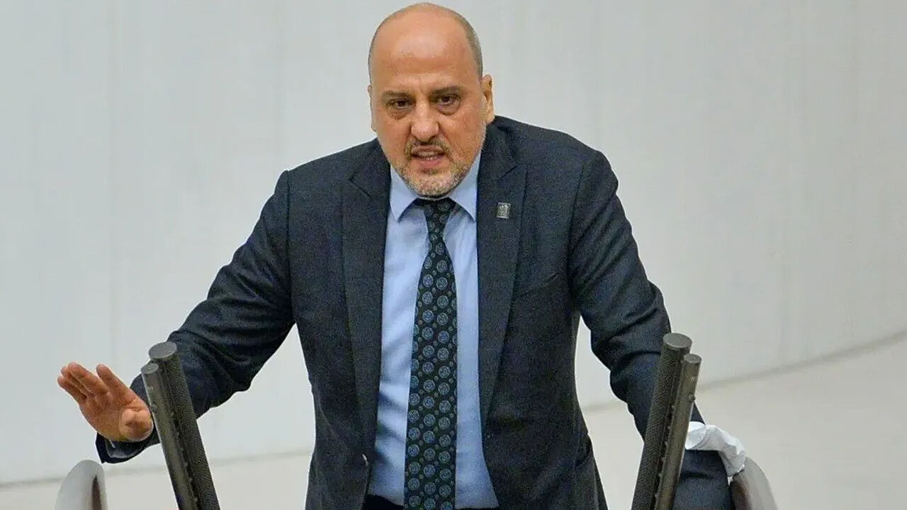 Fon soruşturmasında siyasi bağlantı iddiaları: Ahmet Şık’tan 12 soru