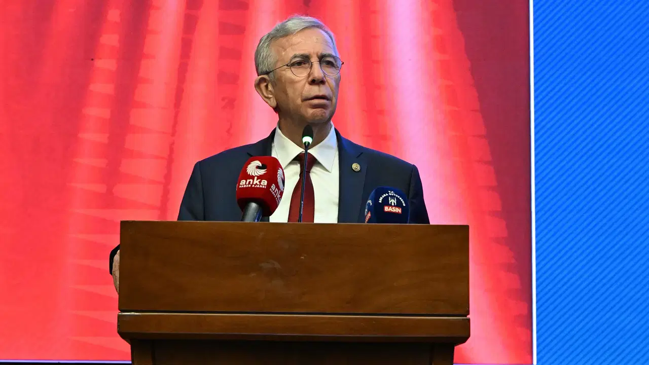 Mansur Yavaş'tan istifa sonrası ilk açıklama: Şaşkınlıkla izliyorum