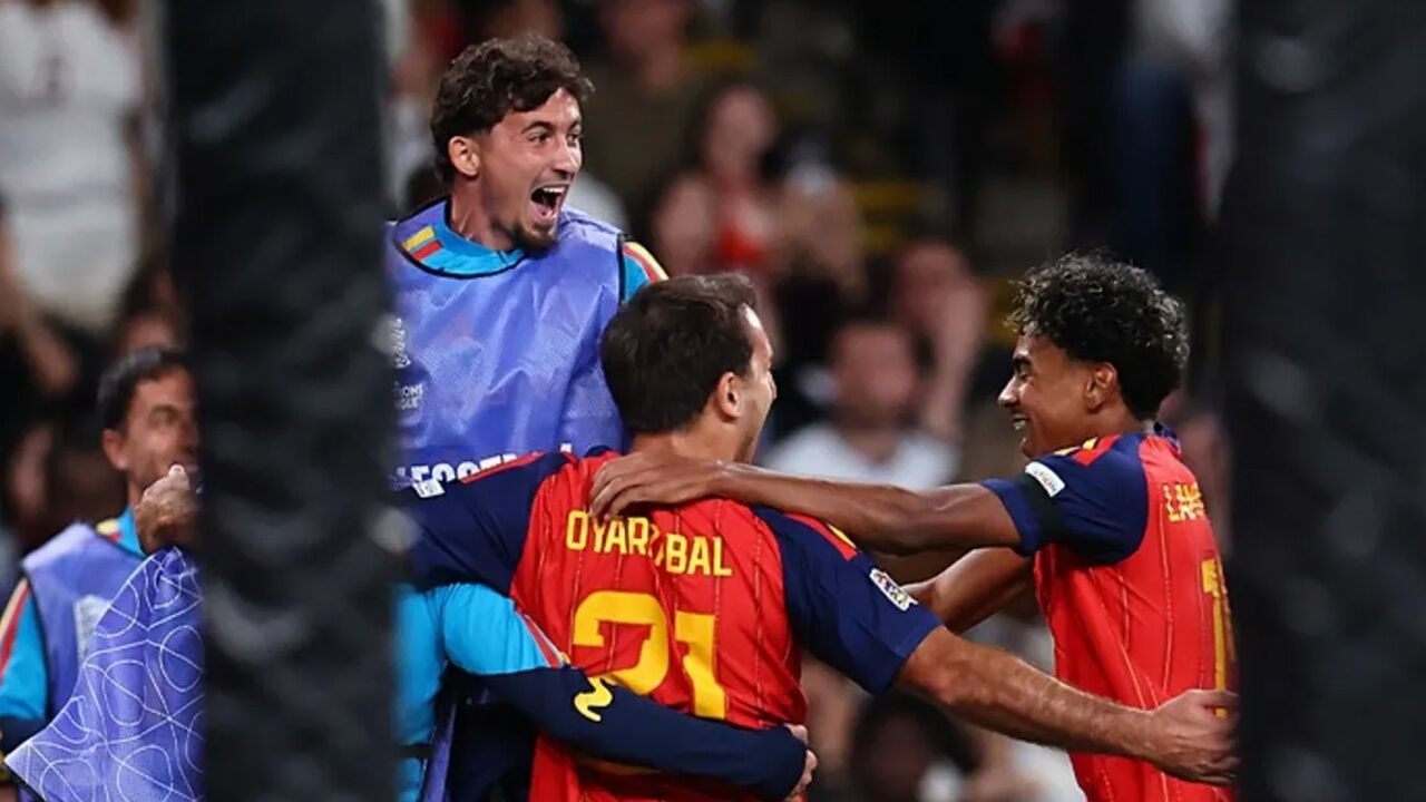İspanya’dan Wembley’de müthiş geri dönüş: İngiltere’yi 3-2 yendi