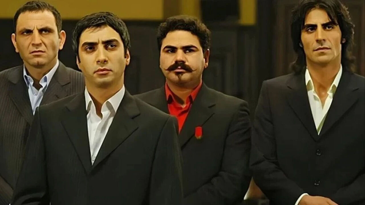 Kurtlar Vadisi'nde yıllar önce fon vurgunu anlatılmış