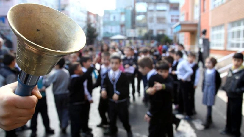 Ders saatlerinin değiştirilmesi için resmi yazı okullara gönderildi