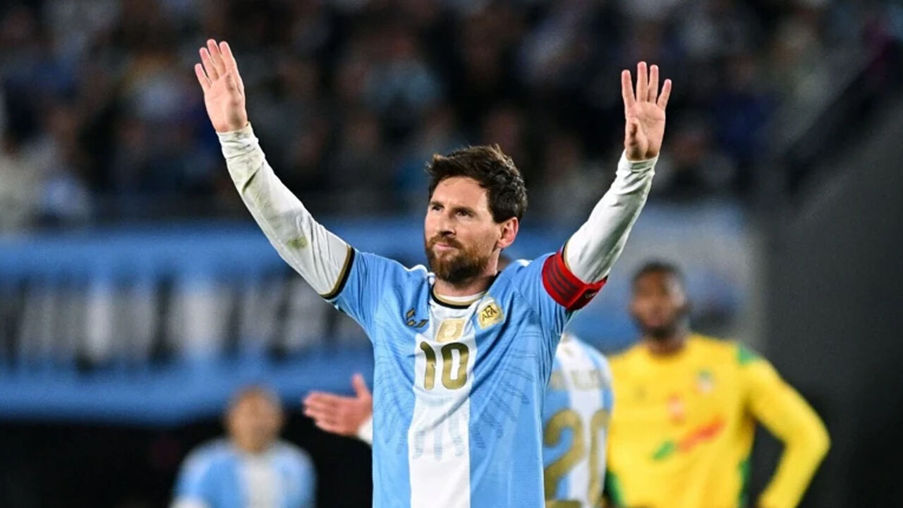 Leo14214