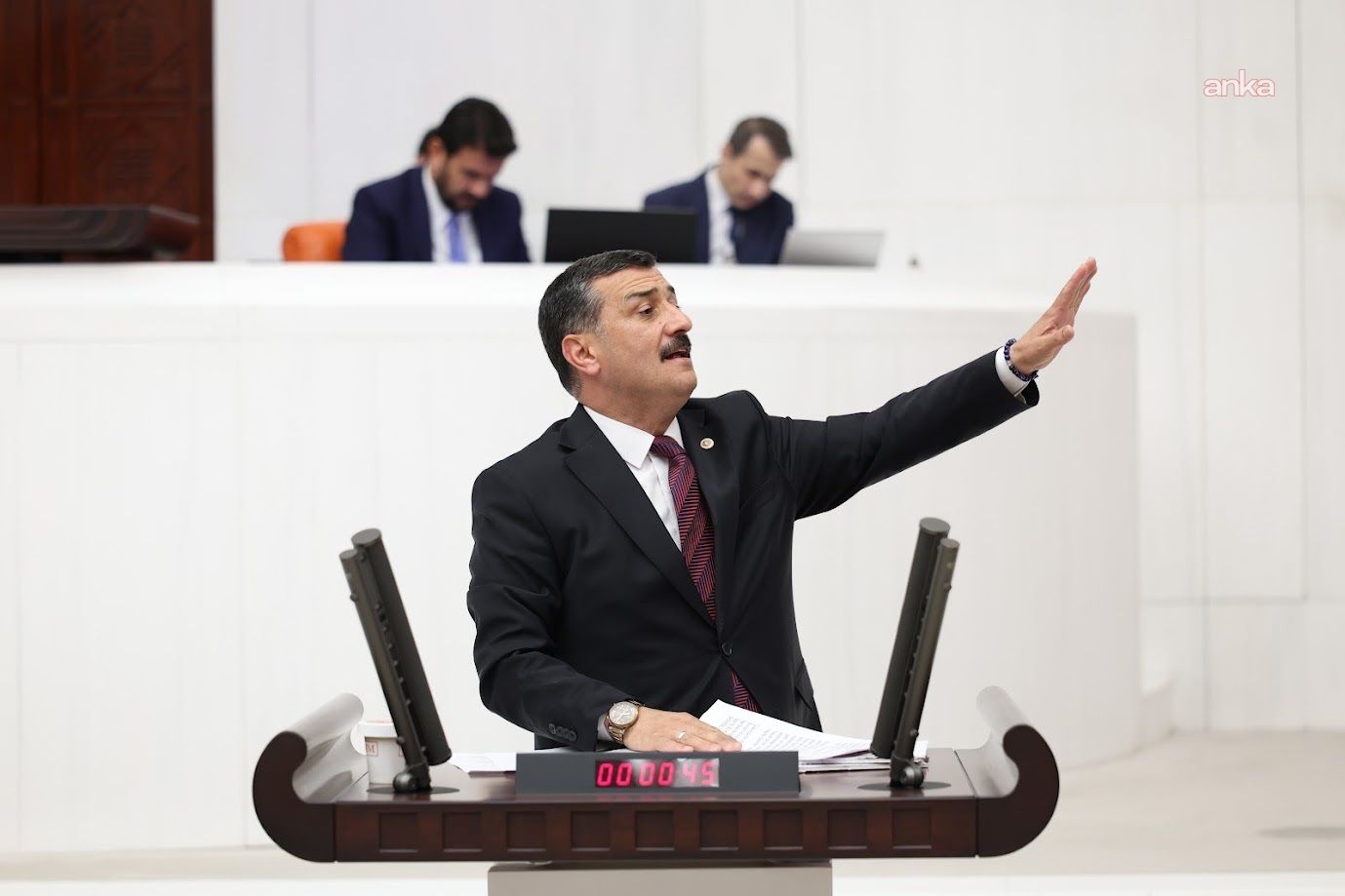 İYİ Partili Türkoğlu’ndan Halk TV’ye kayyım atanmasına tepki: İstibdat döneminden beter!
