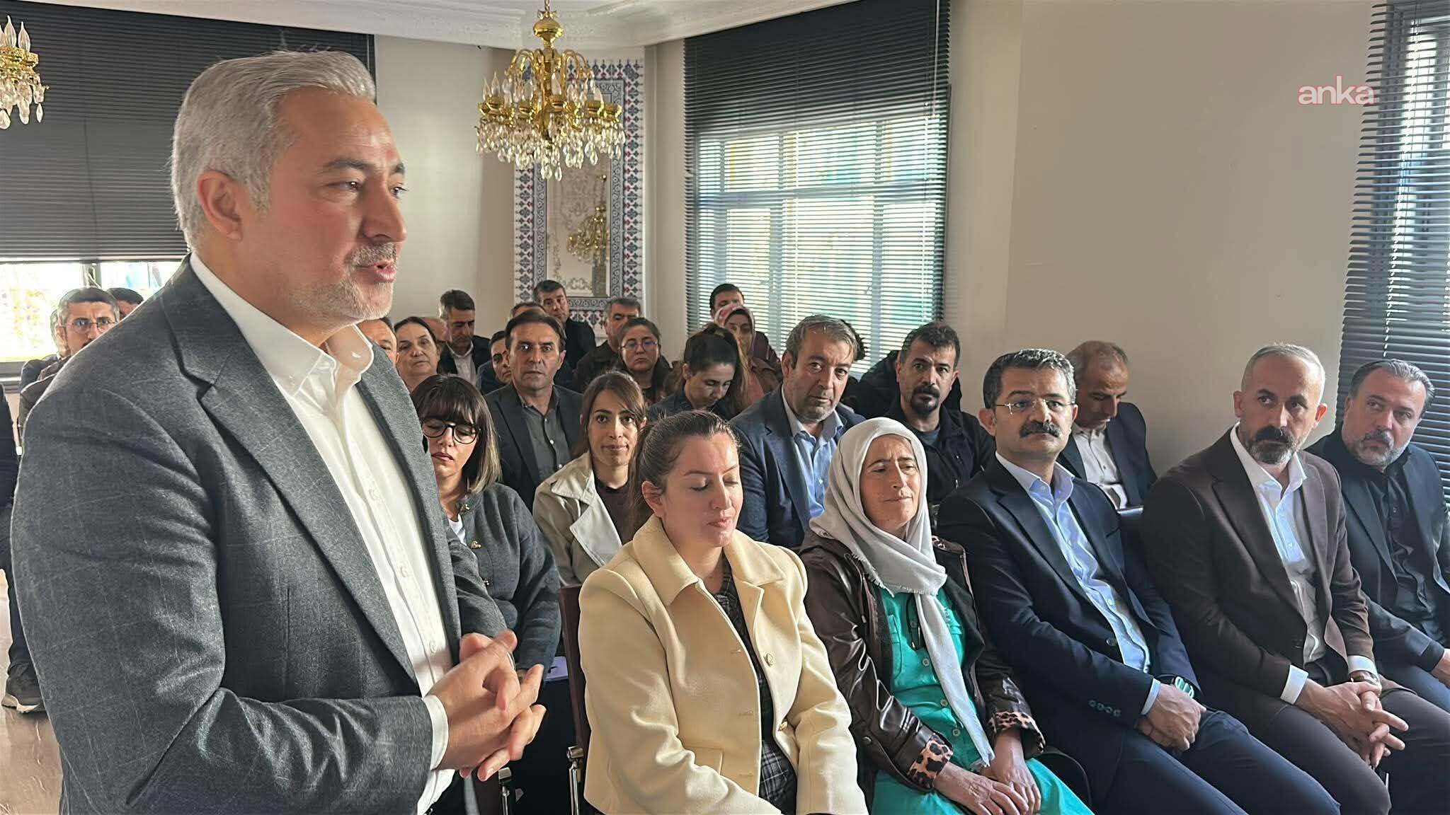 Abdullah Zeydan’dan Van Gölü tepkisi: Hunharca kirletiliyor!