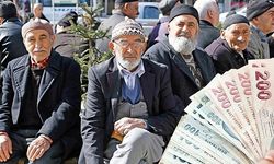 Emeklilerin bayram ikramiyesine zam yapılacak mı? Ankara kulisleri hareketlendi