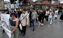 Bolu’da otobüs ücretlerine yüzde 33 zam: Öğrenciler sokakta!