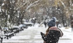 Meteoroloji'den kuvvetli kar, buzlanma ve fırtına uyarısı