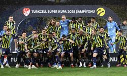 Fenerbahçe Galatasaray'ı 2-0 yenerek Süper Kupa'nın sahibi oldu