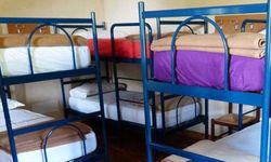 Sınav ortasında yurt tahliyesi: Öğrencilere 'Misafir var' denildi