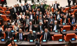 CHP'li vekillerin 'Meclis' nöbeti başladı