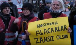 Beşiktaş'ta protesto: 'Zam yağmurundan insanlarımızı hep birlikte kurtaracağız'