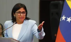 Venezuela'nın yeni lideri yemin etti