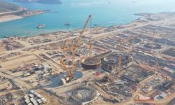 'Cumhuriyet tarihindeki en büyük peşkeş' diyerek duyurdu