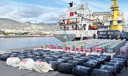 Atlantik’te 10 ton kokain operasyonu: Türkiye’de gözaltı kararları!