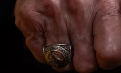 Devlet Bahçeli'nin yüzüğü ve rozeti: Fettahoğulları aile mührü