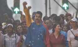 ABD'nin kaçırdığı Maduro: Otobüs şoförlüğünden devlet başkanlığına