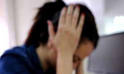 Migreni tetikleyen yiyecekler: Hangi besinler baş ağrısını artırıyor?