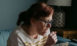 Verem grip sanılıyor, tanı gecikiyor: İki haftayı aşan öksürüğe dikkat