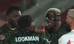 Osimhen ile Ademola Lookman arasında maç sırasında tartışma!
