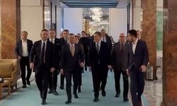 CHP, Meclis'te milyonlarca emekli için nöbette! Özgür Özel ziyaret etti