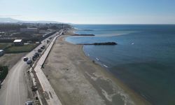 Hatay'da tedirgin eden görüntü! Denizde 10 metrelik çekilme