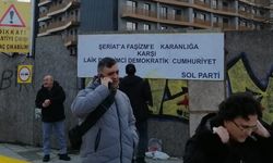 Şeriat karşıtı pankart asan gençler hakkında karar!