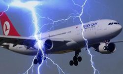 Havada korku dolu anlar... THY uçağına İzmir'e inerken 2 kez yıldırım çarptı