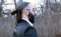 Turabi Çamkıran'dan yeni şarkı: For You