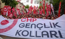İmamoğlu pankartı astı ve gözaltına alındı: CHP Gençlik Kolları'ndan açıklama