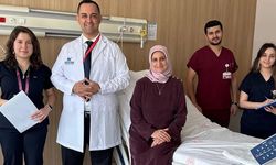 Menopoz sandı: Karnından 30 santimlik tümör çıkarıldı