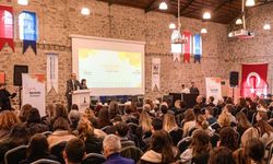 İzmir Büyükşehir Belediyesi’nden gençlere profesyonel ağ desteği