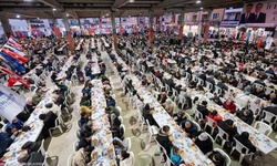 Binlerce kişilik iftar, büyük yatırım müjdesi: Cemil Tugay, Torbalı için harekete geçti