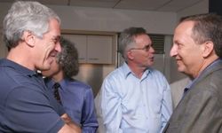 Harvard’da Epstein depremi: ABD’li eski bakan emekli edildi