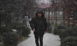 Başkent ve megakentte kar bekleniyor! İstanbul ve Ankara'ya kritik uyarı