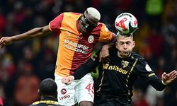 Osimhen UEFA Şampiyonlar Ligi’nde attığı attırdığı gollerle maaşını çıkardı