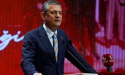 CHP lideri Özgür Özel: Tanıl Bora'nın siyasi yönelimi başka ama esere haksızlık edilmemeli