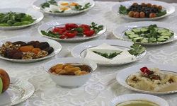 Sahura kalkmadan oruç tutulabilir mi? Diyanet açıkladı