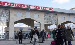 Van Kapıköy Sınır Kapısı’nda umut ve endişe: İranlılar Türkiye’ye geldi