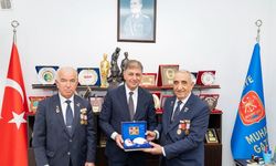 Cemil Tugay’dan anlamlı ziyaret: 'Sizler kutsal emanetimizsiniz'