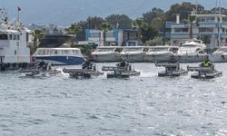 İzmir körfezi'nin temizliği için 5 amfibi araç hizmete alınıyor