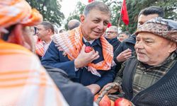 İzmir Büyükşehir Belediyesi’nden çiftçiye rekor destek