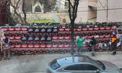 CHP Gençlik Kolları’ndan tepki: Şişli kayyumu 'Resul Emrah Şahan' afişlerimizi indirtti!