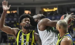 Fenerbahçe’de Başkan Saran ve Tedesco maçı birlikte izledi