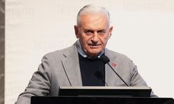 Binali Yıldırım: Füzeyi başka yerden fırlatıyorlar